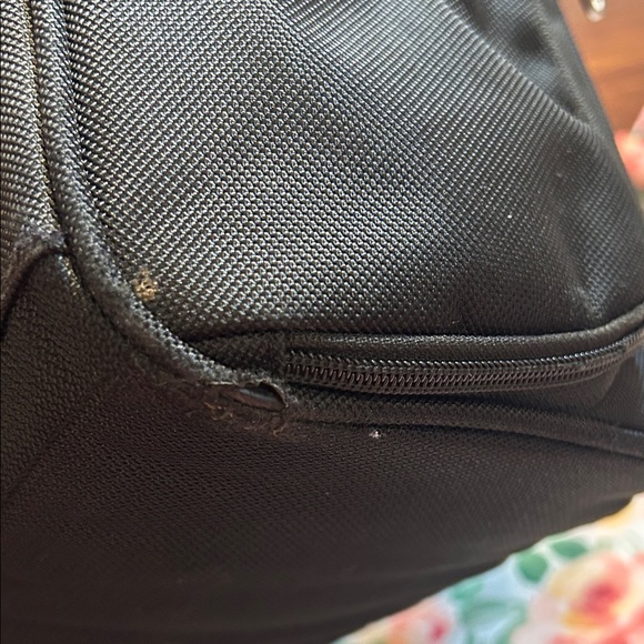 eBags Black Lunch Flight Crew Cooler Bag - Picture 4 of 4